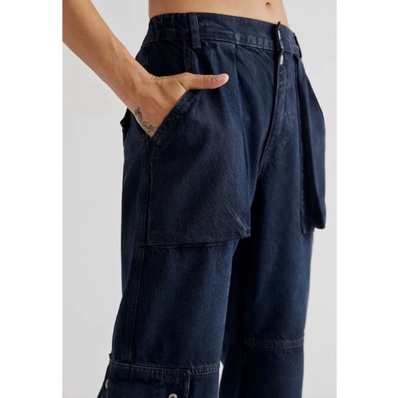 We The Free Marx Slouchy Cargo Pants - Picture 3 of 8